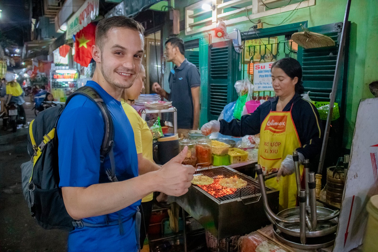 Saigon Foodie Walk By Night: Eleven Street Tastings You Can’t Miss