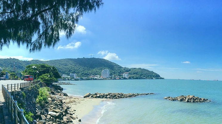 Front Beach Vung Tau