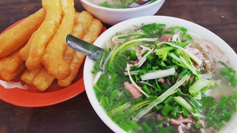 Pho Gia Truyen Ha Noi